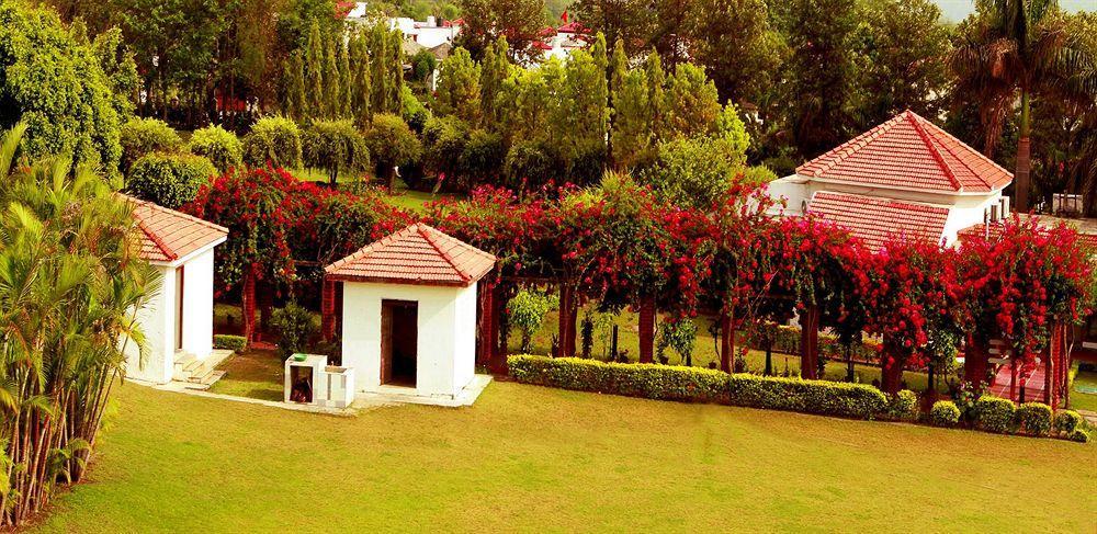 Naturoville Ayurvedic And Yoga Retreat Rishīkesh Exterior foto