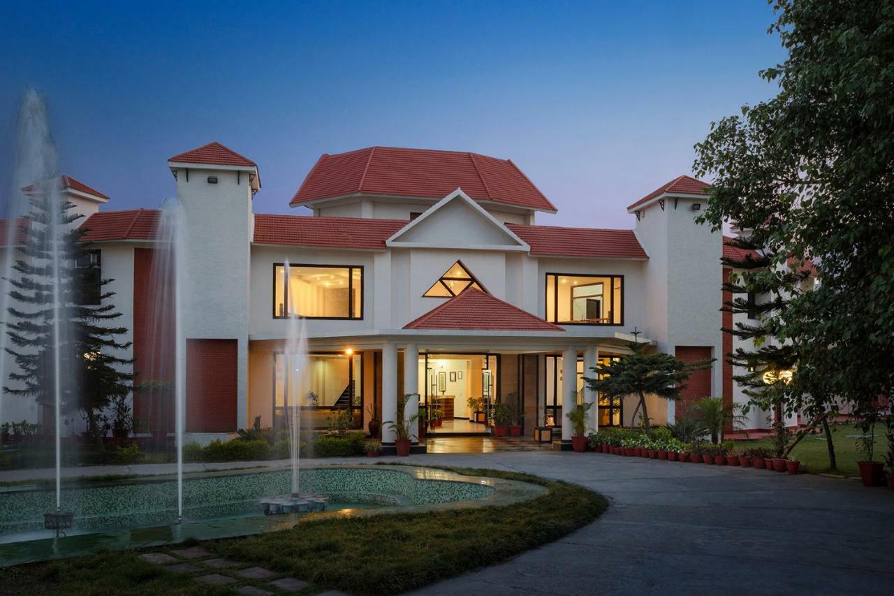 Naturoville Ayurvedic And Yoga Retreat Rishīkesh Exterior foto
